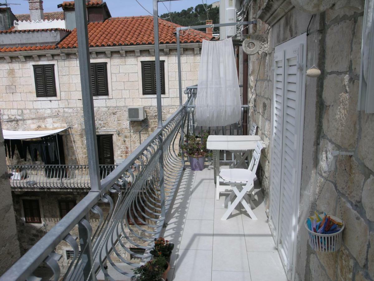 Hvar 4 Apartment